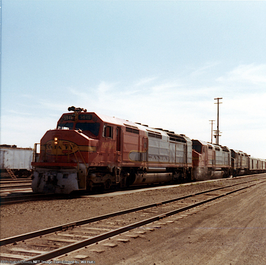 Santa Fe FP45 5946